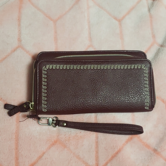 Maroon Large Wallet - Picture 1 of 6